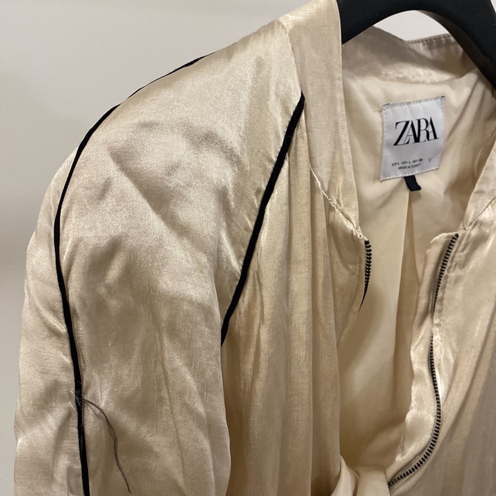 Silk jacket - Picture 3 of 4
